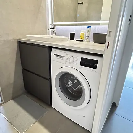 Apartment 2 Dans Neuf, Terrasse Sud, Meuble Contemporain, Parking Aix-les-Bains