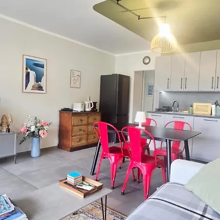 Apartment 2 Dans Neuf, Terrasse Sud, Meuble Contemporain, Parking